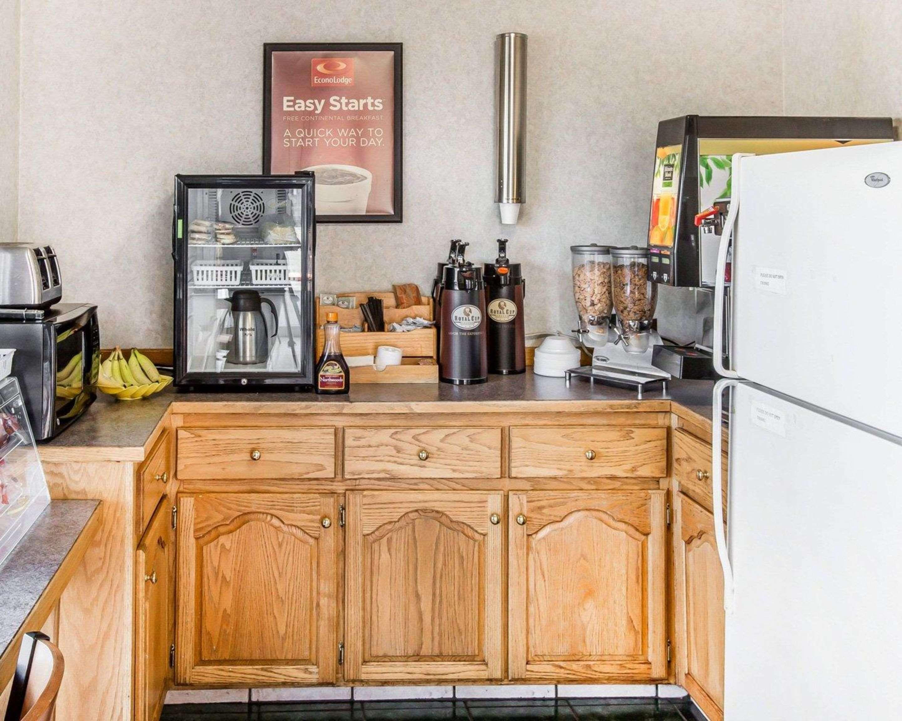Econo Lodge McDonough Eksteriør billede
