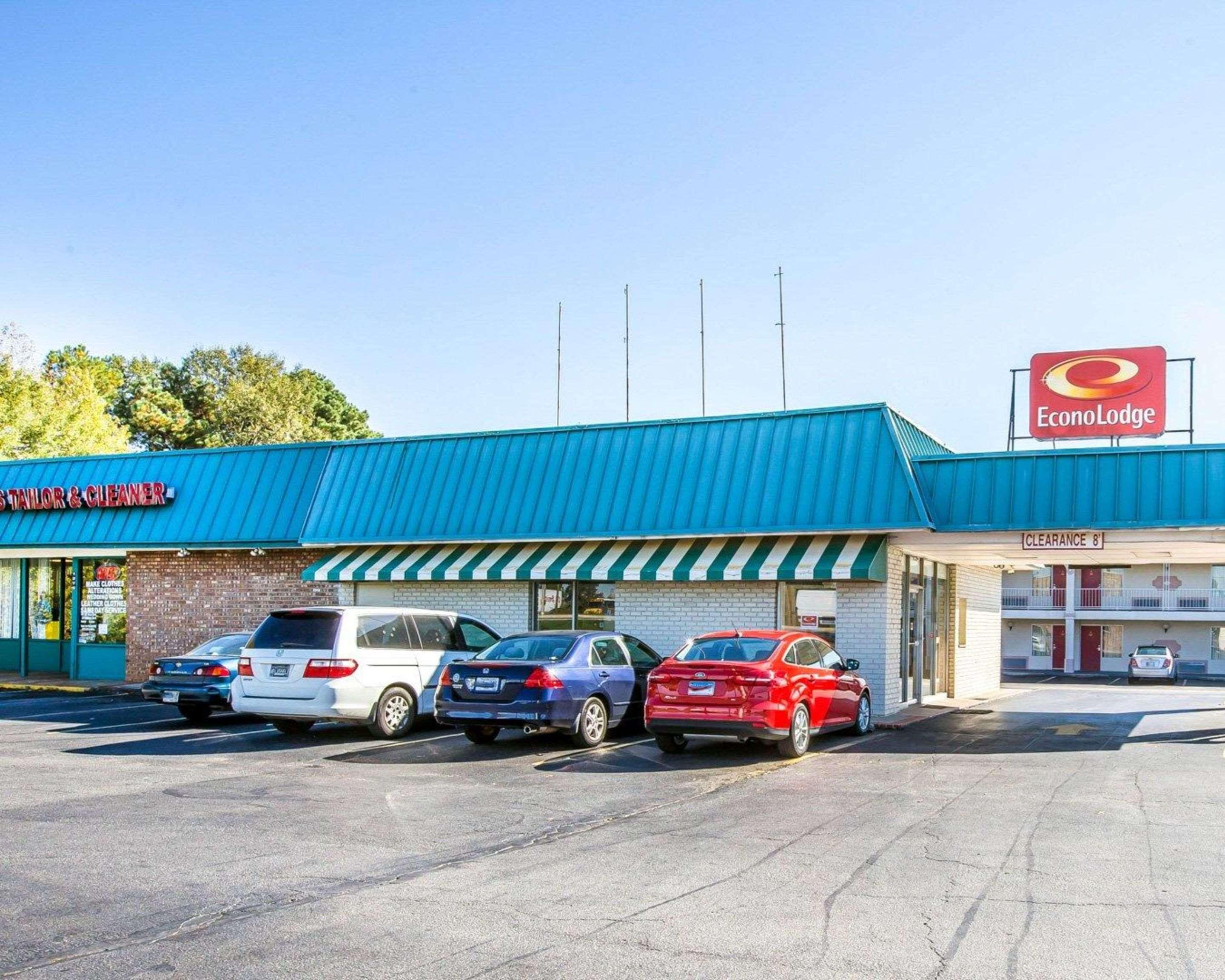 Econo Lodge McDonough Eksteriør billede