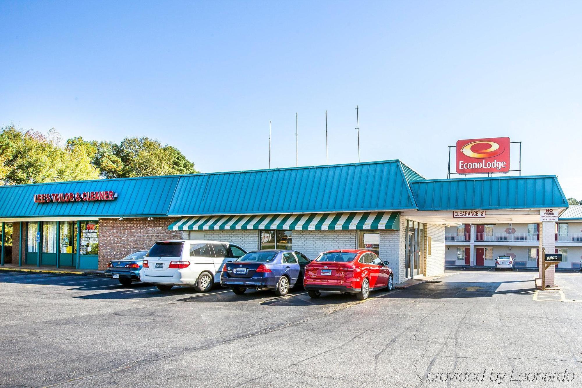 Econo Lodge McDonough Eksteriør billede